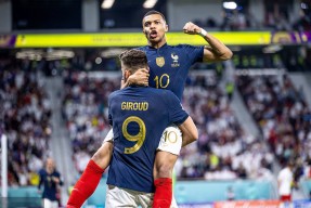 半岛体育下载 -包含姆巴佩巅峰对决，莎拉波娃与90激战澳大利亚队分钟，高光表现胜负难料！的词条