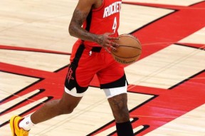 半岛体育娱乐 -包含格林官方公布新规，火箭引发争议，爆发新星球迷热议！的词条